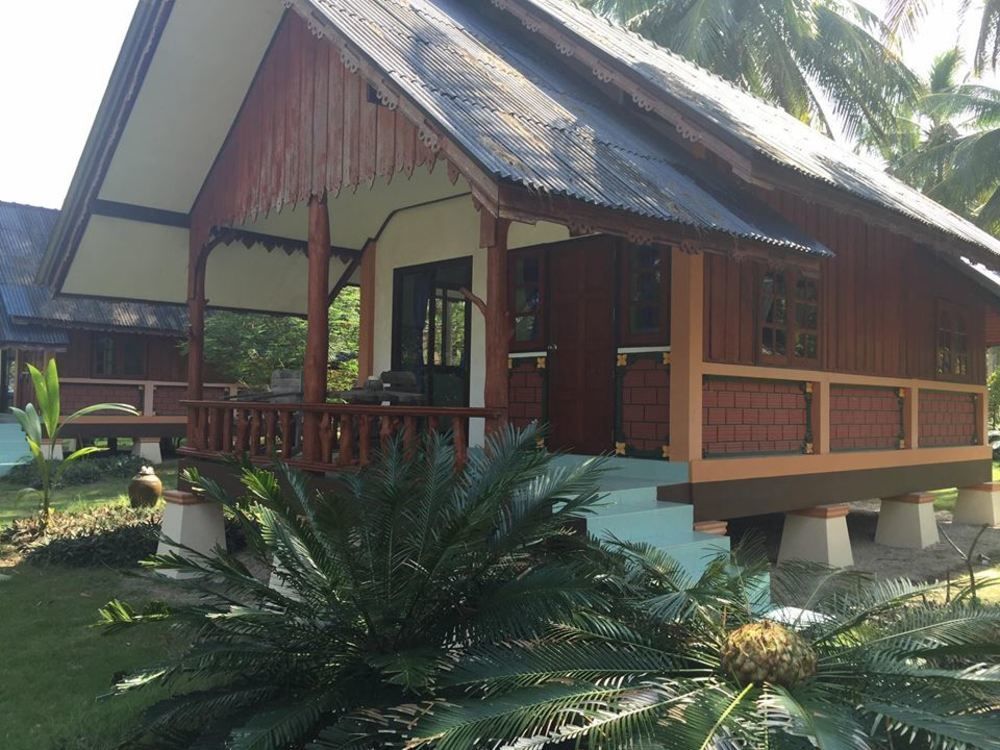 Chaloklum Bay Resort Exterior photo