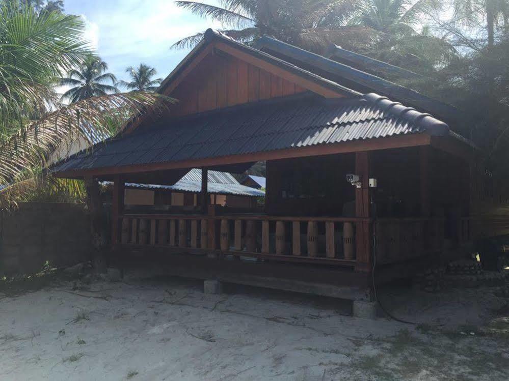 Chaloklum Bay Resort Exterior photo